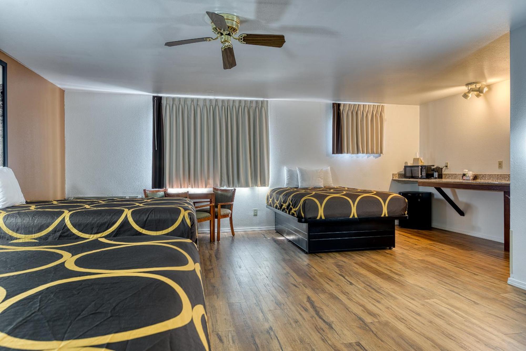 Super 8 By Wyndham Alamosa Motel Kamer foto